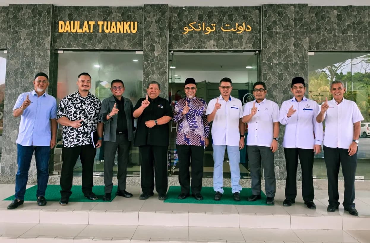 Dalam ucapan beliau, Mohd Shahar yang mempunyai latar belakang membesar di kawasan FELDA Panching Selatan, Kuantan, Pahang turut menyentuh kebimbangan terhadap penglibatan golongan muda di kawasan FELDA dengan masalah dadah.