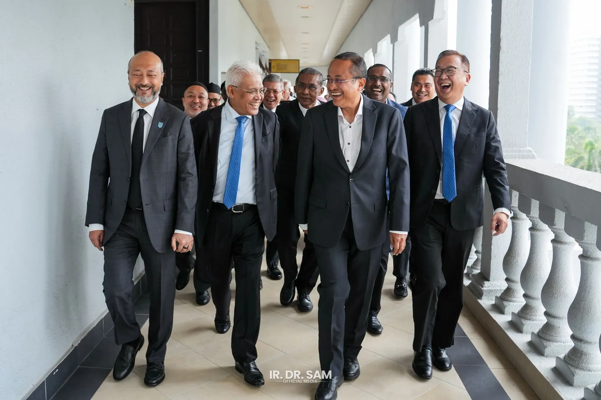 Dr Sam turut menghargai usaha pasukan perundangan serta sokongan semua pihak sepanjang proses berkenaan.