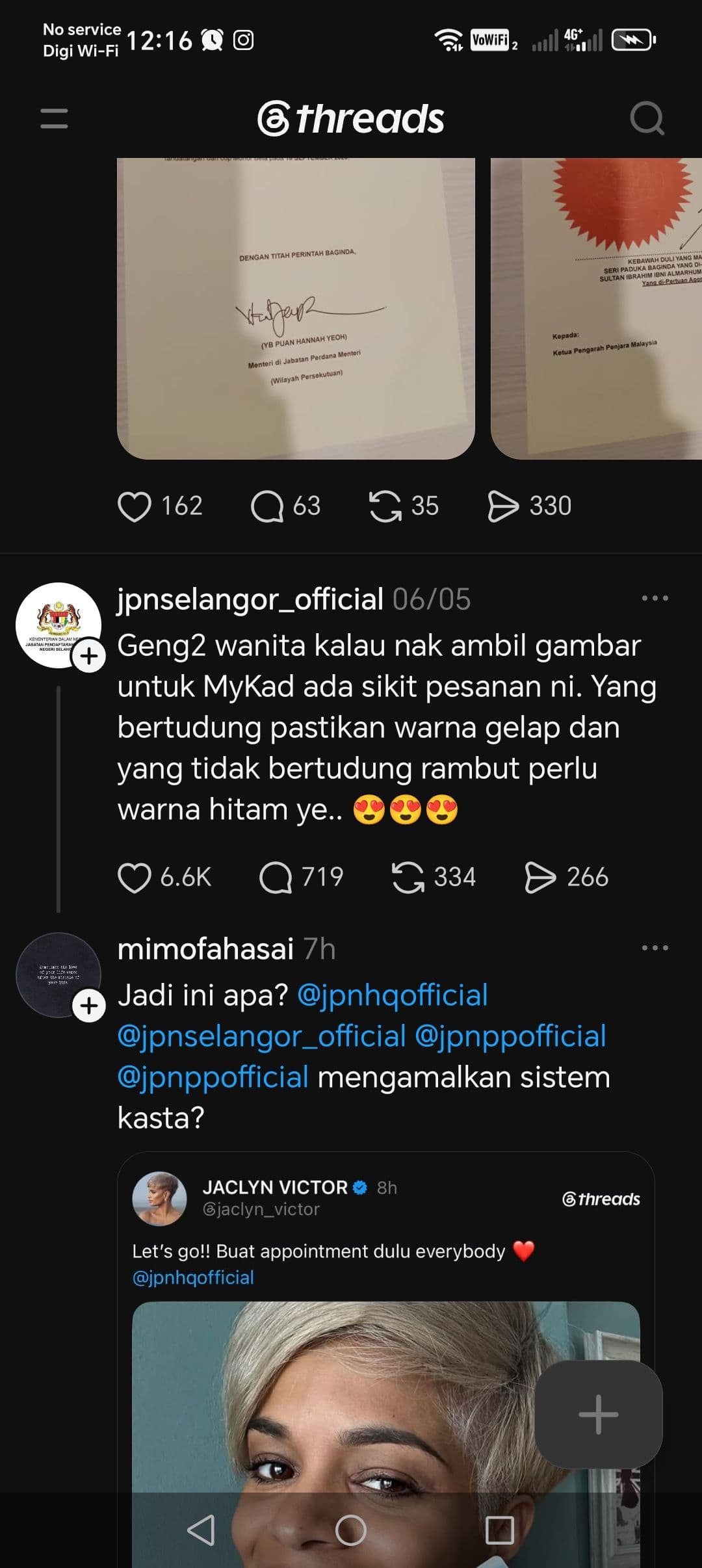 JPN Selangor mengingatkan wanita yang bertudung supaya memakai tudung berwarna gelap, manakala mereka yang tidak bertudung diminta memastikan rambut berwarna hitam ketika mengambil gambar MyKad.