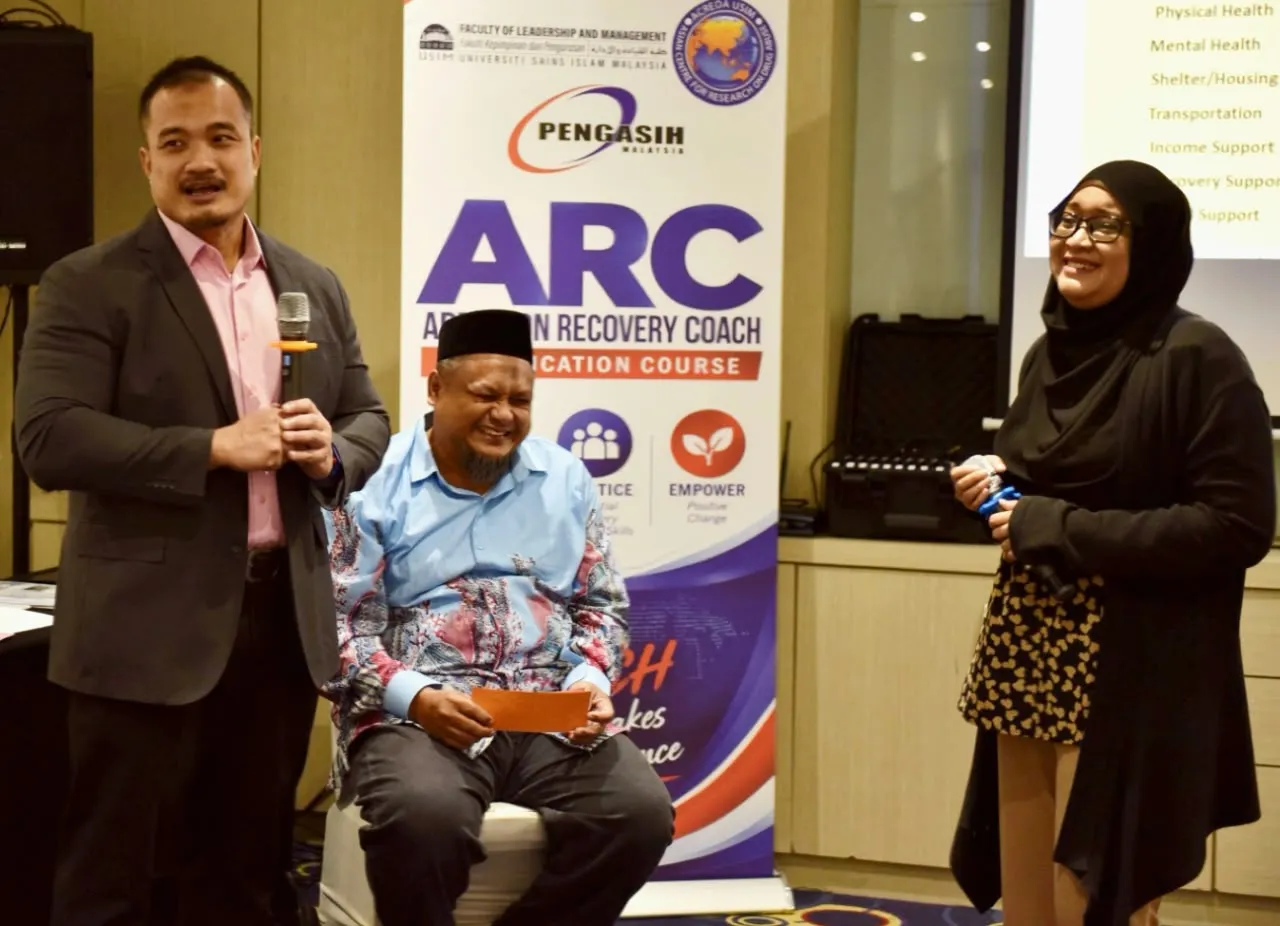Program ARC merupakan satu inisiatif pensijilan profesional untuk melatih jurulatih dalam bidang rawatan dan pemulihan ketagihan dadah dan bahan terlarang.