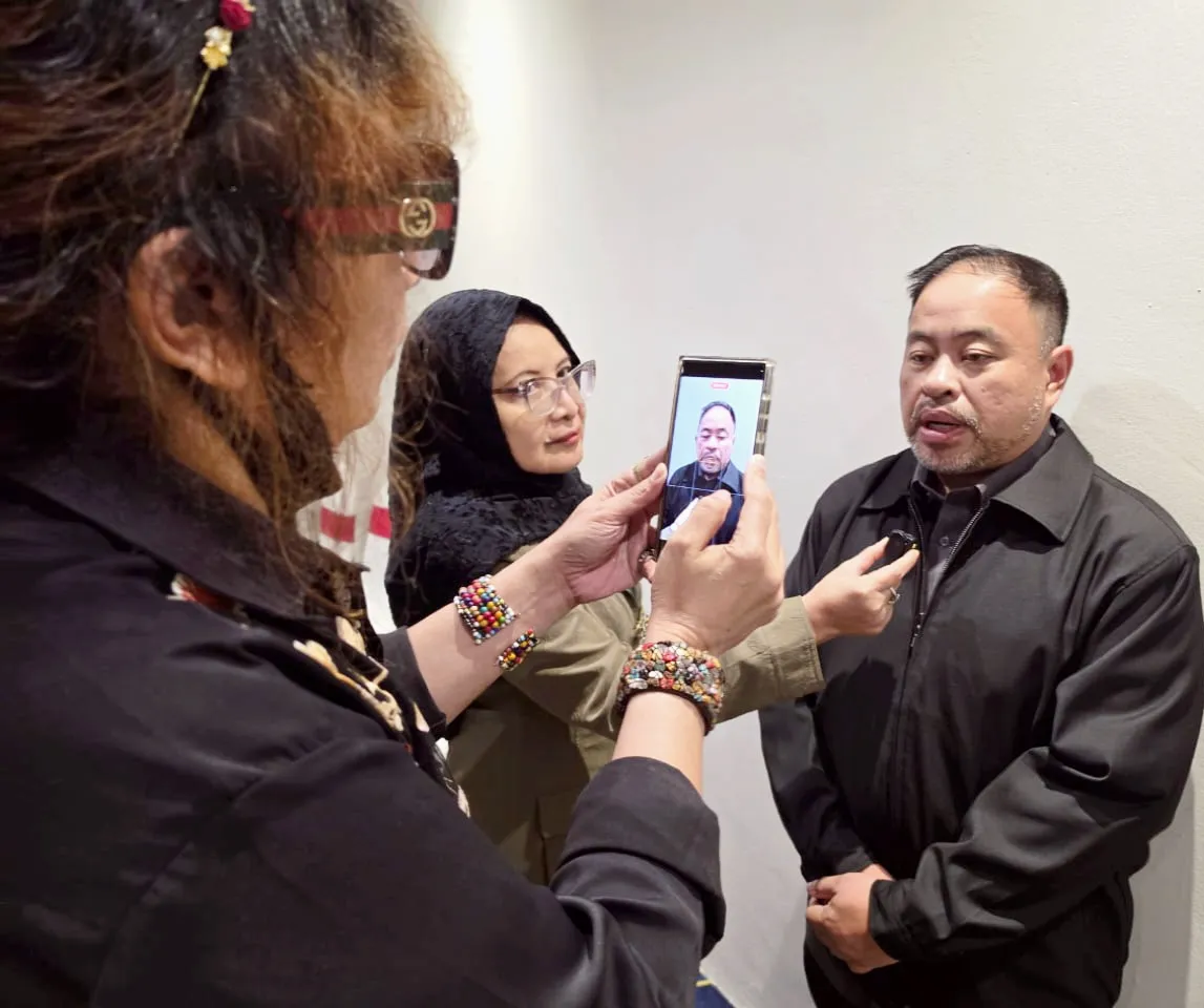 Buat julung kalinya, Program ARC telah melebarkan sayapnya ke peringkat antarabangsa dengan penyertaan istimewa daripada negara jiran, *Brunei Darussalam*. Iaitu Tuan Haji Mohammad Faiz Bin Haji Johan*, seorang Pegawai dari *Biro Kawalan Narkotik, Jabatan Perdana Menteri, Brunei Darussalam*.