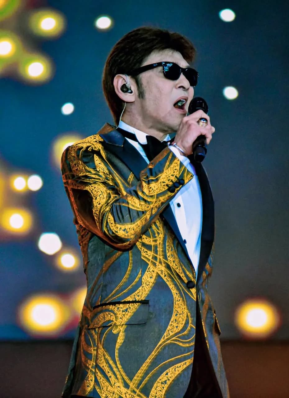 Datuk Jamal Abdillah turut menghiburkan tetamu pada Malam Gala NATCOM baru-baru ini.