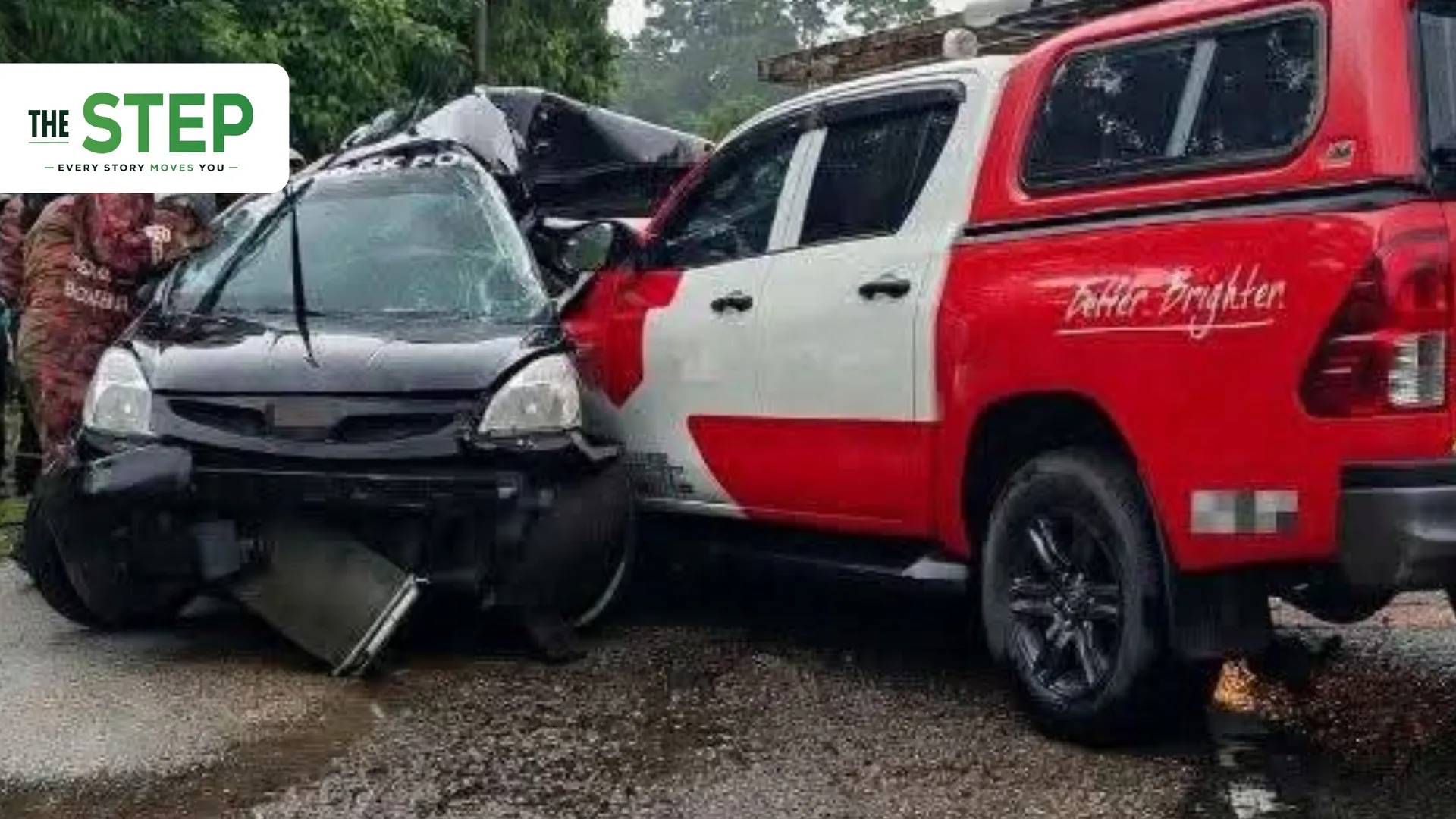 Dua mangsa disahkan meninggal dunia di tempat kejadian, manakala seorang lagi meninggal dunia selepas dikejarkan ke Hospital Dungun.