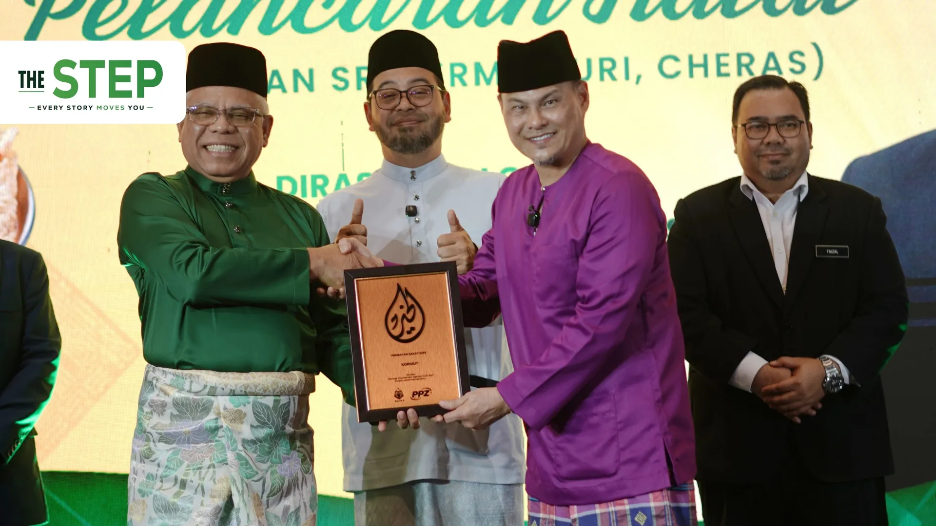Adam menegaskan pembayaran zakat perniagaan juga menjadi antara tanggungjawab yang perlu dilaksanakan