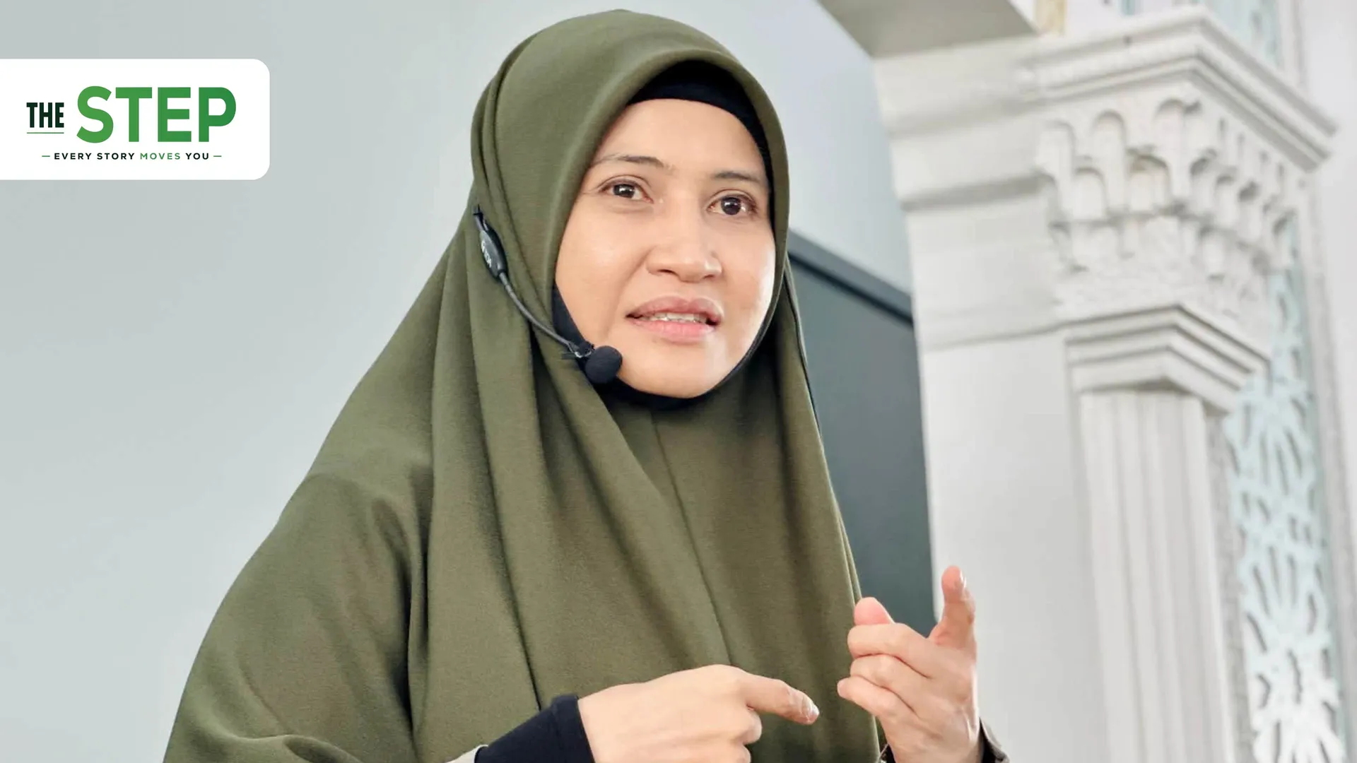 “Tiga perkara mengiringi jenazah seseorang yang telah meninggal dunia. Dua daripadanya akan kembali, manakala satu lagi akan tetap bersamanya.