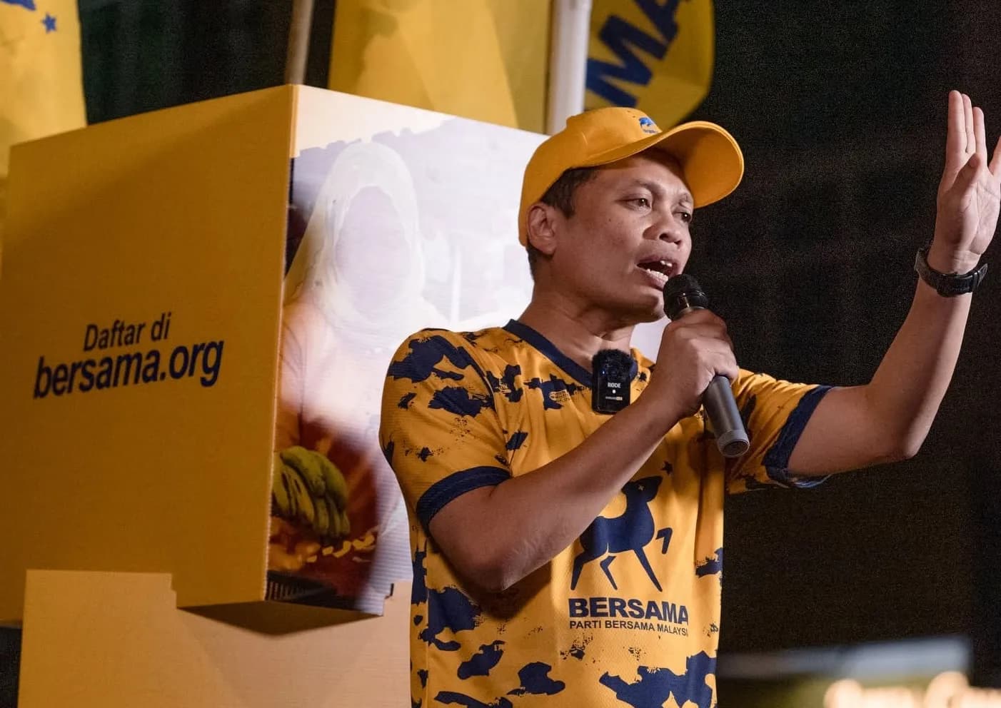Nik Nazmi Nik Ahmad.