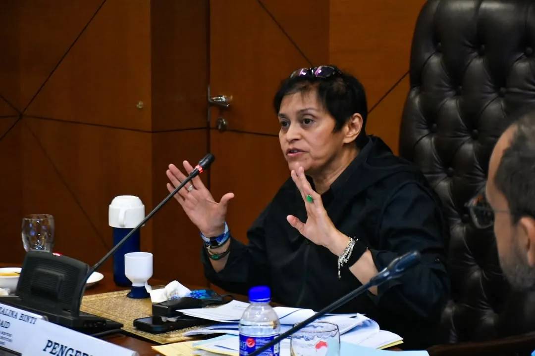 Azalina Othman Said.