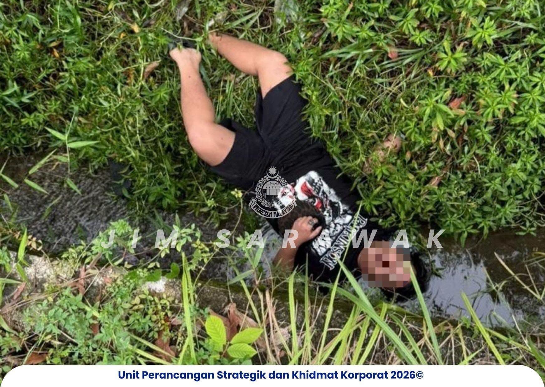 Taktik seorang warga asing bersembunyi dalam longkang untuk elak dicekup.
