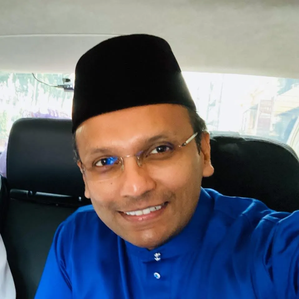 Datuk Seri Nazir Hussin Akhtar Husin