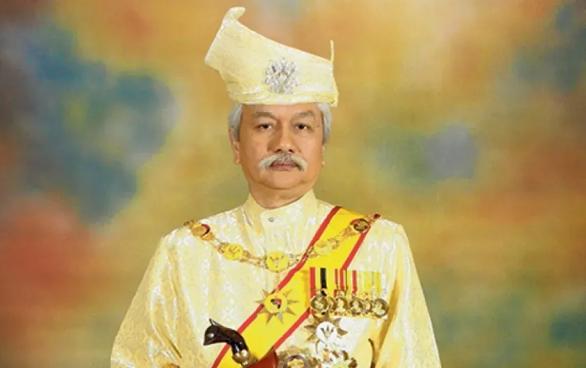 Tuanku Muhriz Tuanku Munawir.